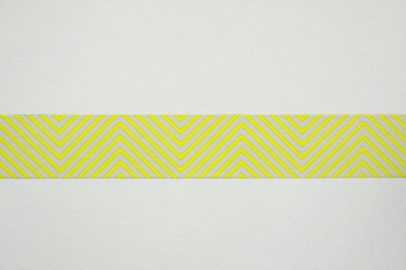 Washitape-lichtgrijs-geel-zigzag-2