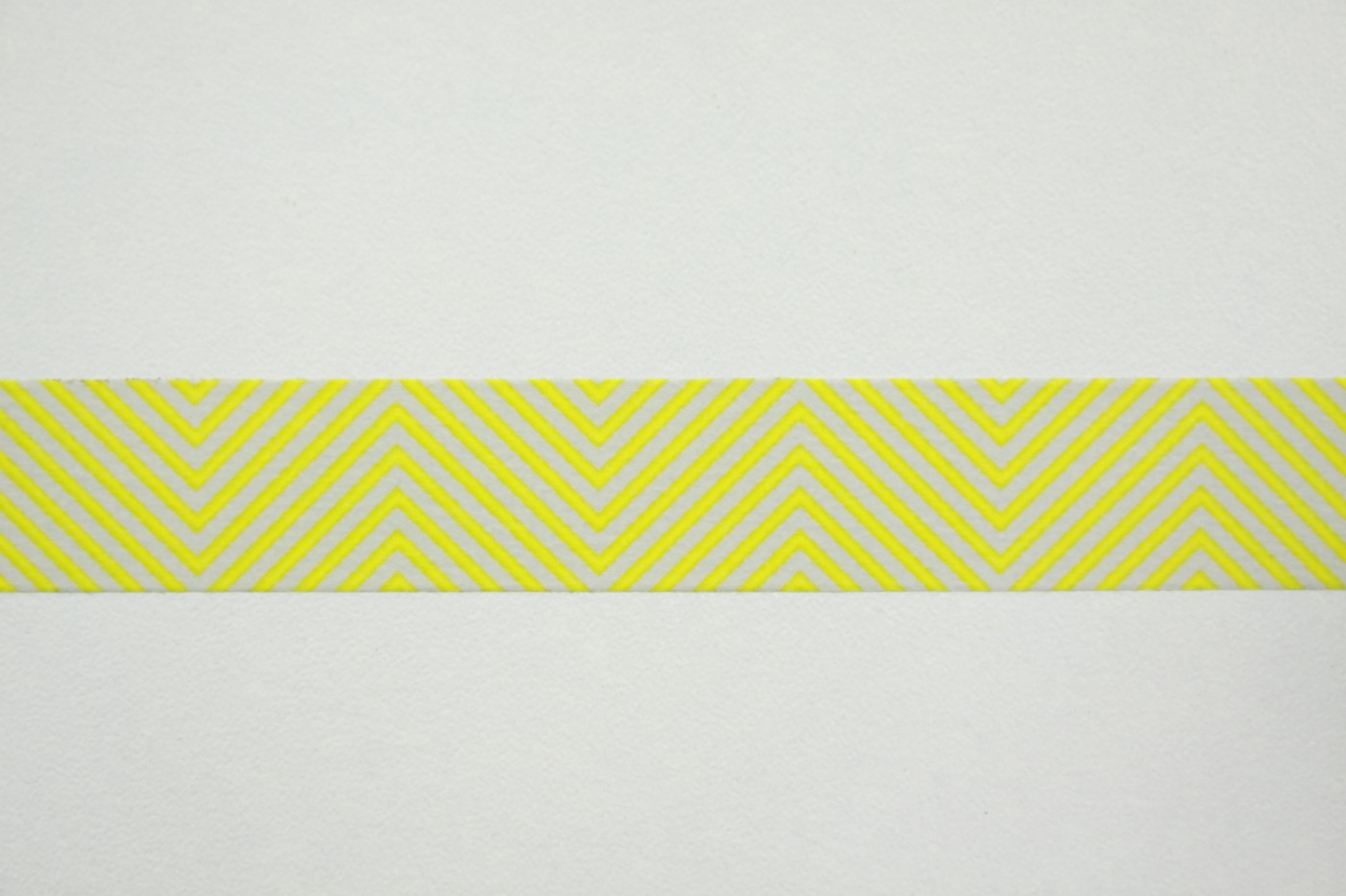 Washitape-lichtgrijs-geel-zigzag-2