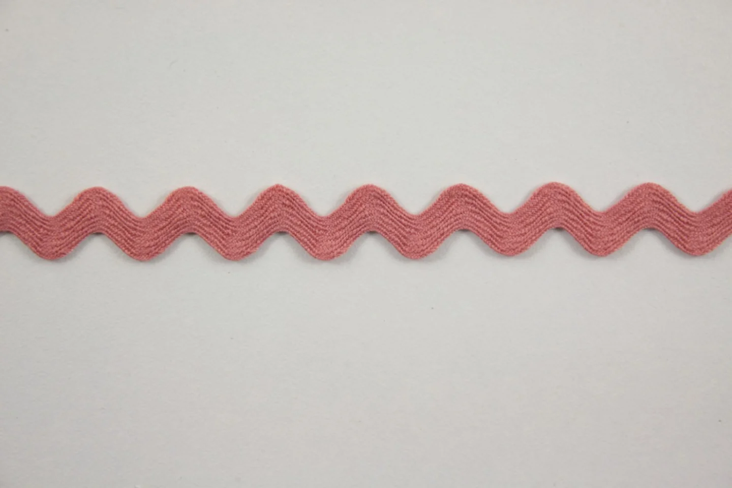 Oudroze zigzagband-12,5 mm.