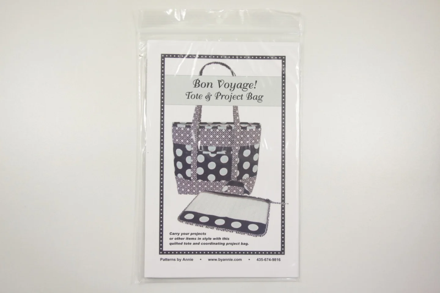 Naaipatroon-shopper met aparte etui.
