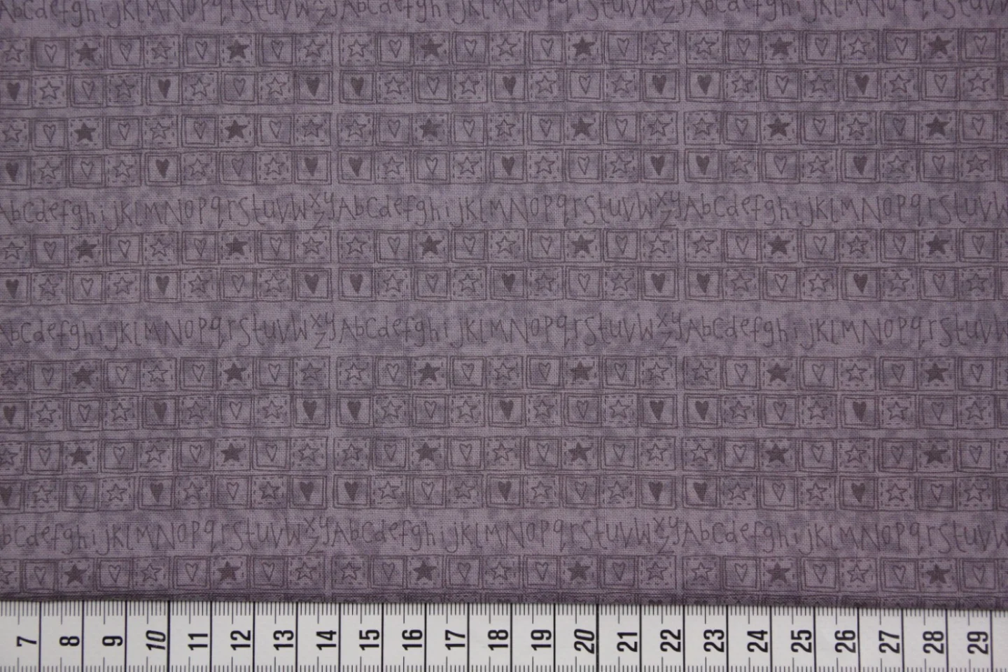 quiltstof-lcht paars-alphabet-blokjes-RJ.