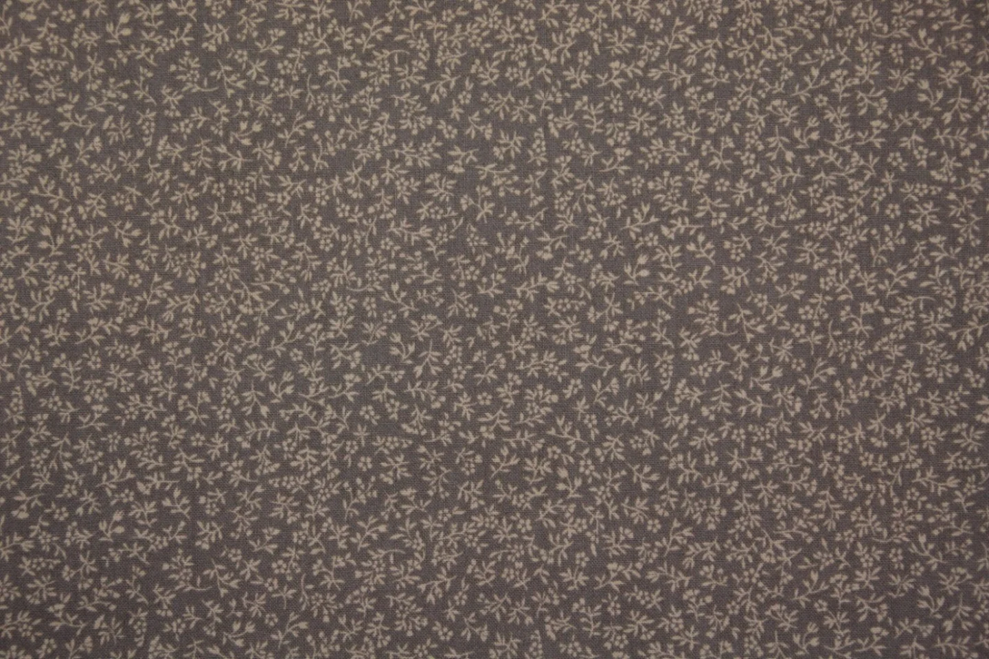 quiltstof-donker taupe-ecru takje-Red Ro.