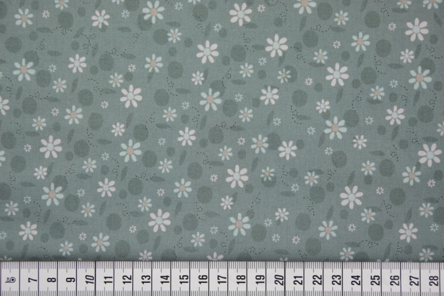 quiltstof-grijsblauw-lichtroze en blauwe.