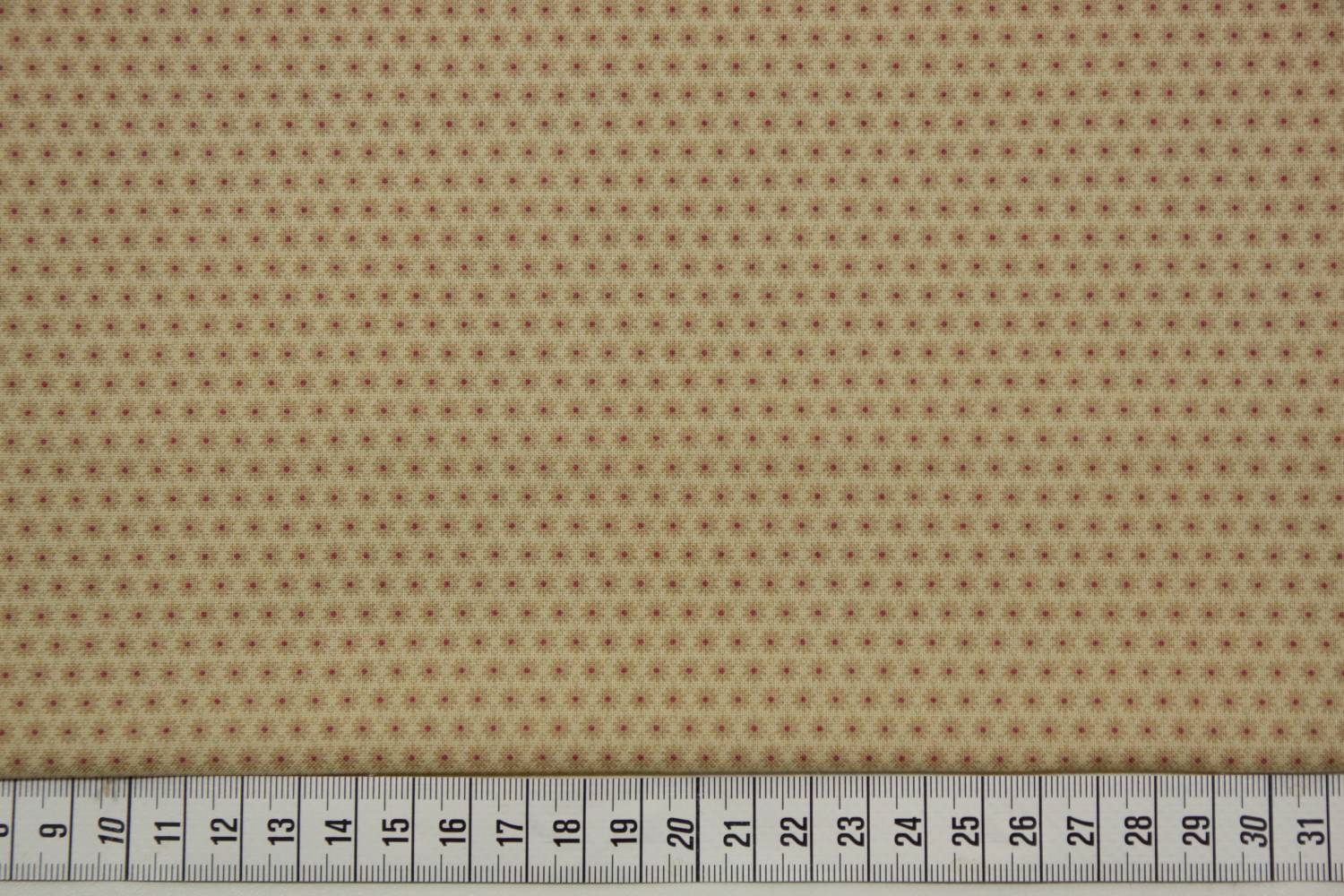 quiltstof-ecru-beige bloemetje-Marcus Fa