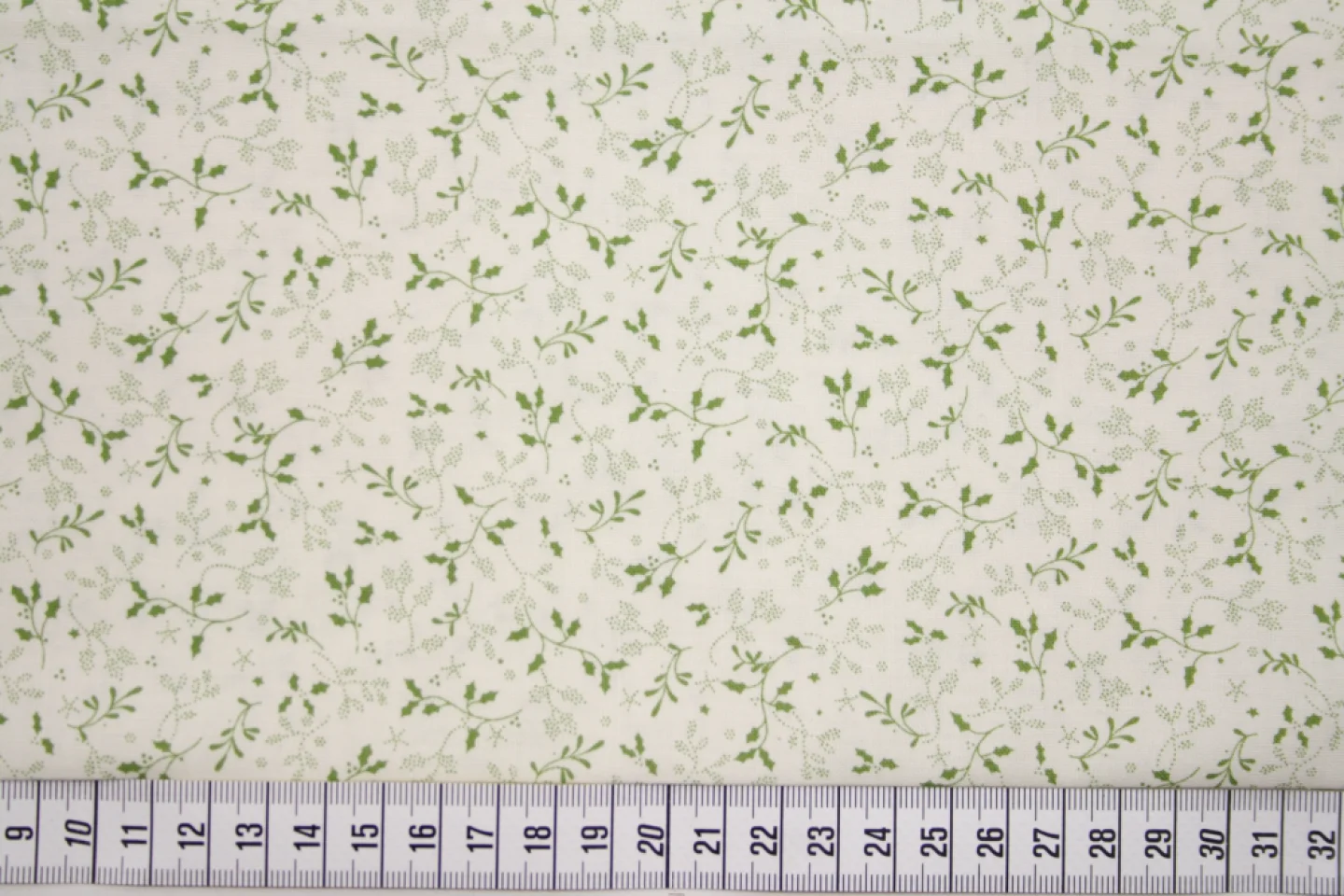 ivoor-groen-takje-Red Rooster Fabrics-Je.