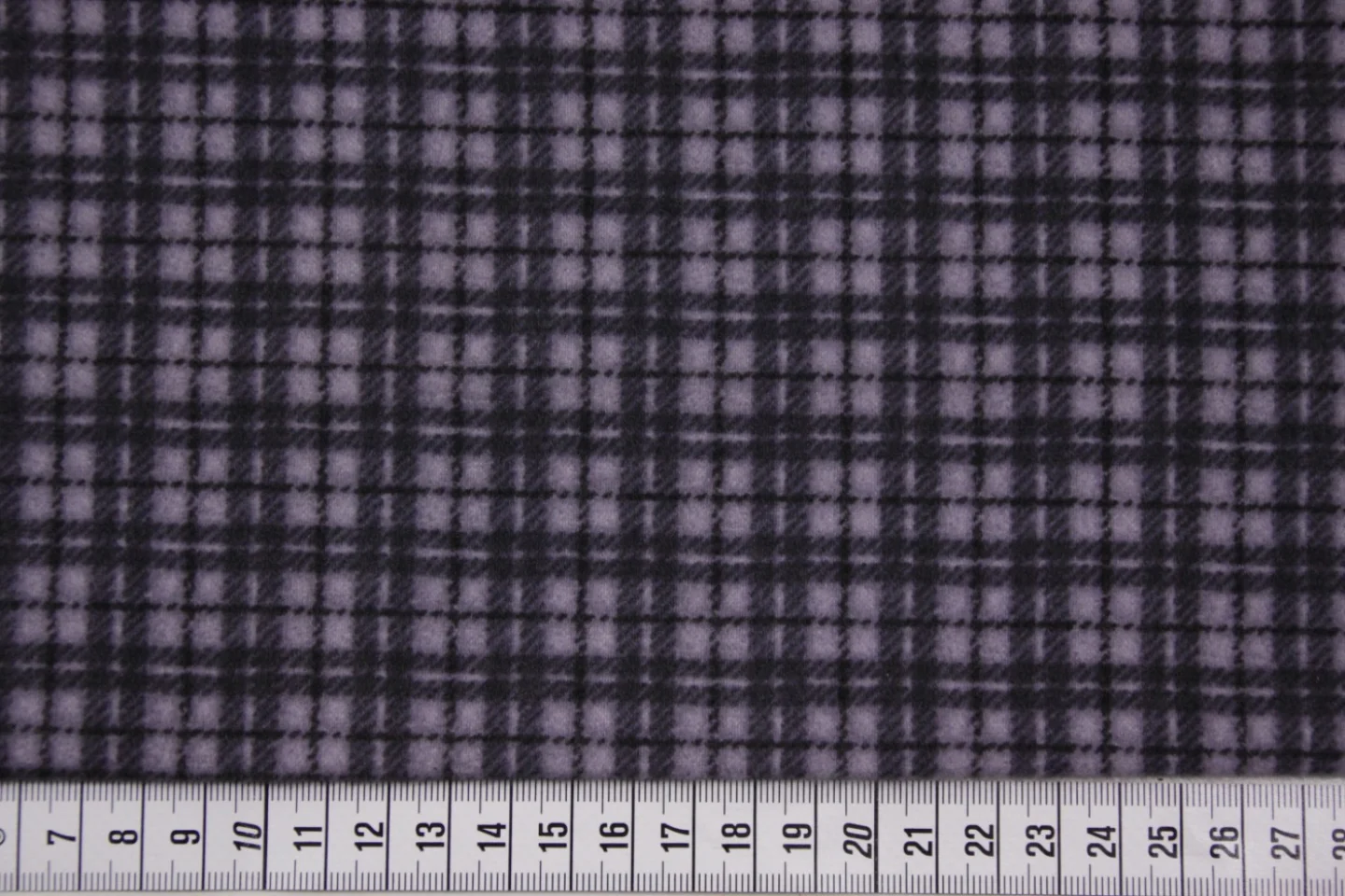 quiltstof-violet-donkerpaarse ruitjes-fl.