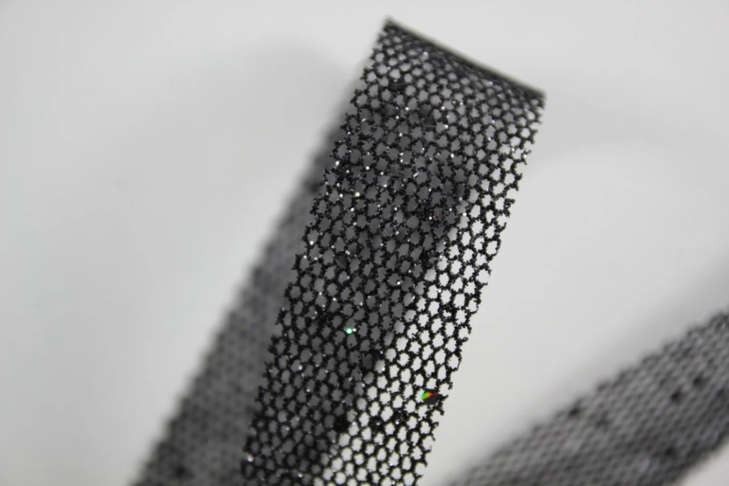 Lint-zwart-parelmoer glitter-Per meter-2.