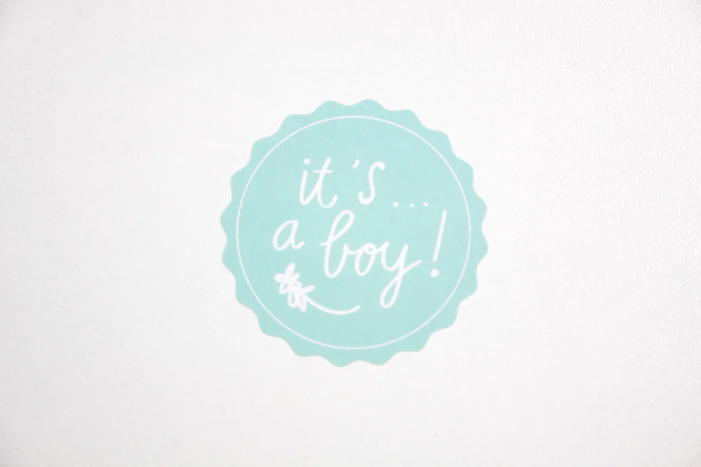 Sluitsticker-it's a boy-zeegroen-mintgro.