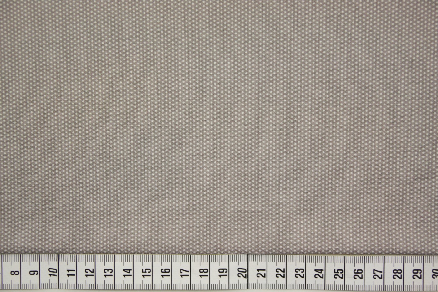quiltstof-modestof-taupe-witte stipjes-M