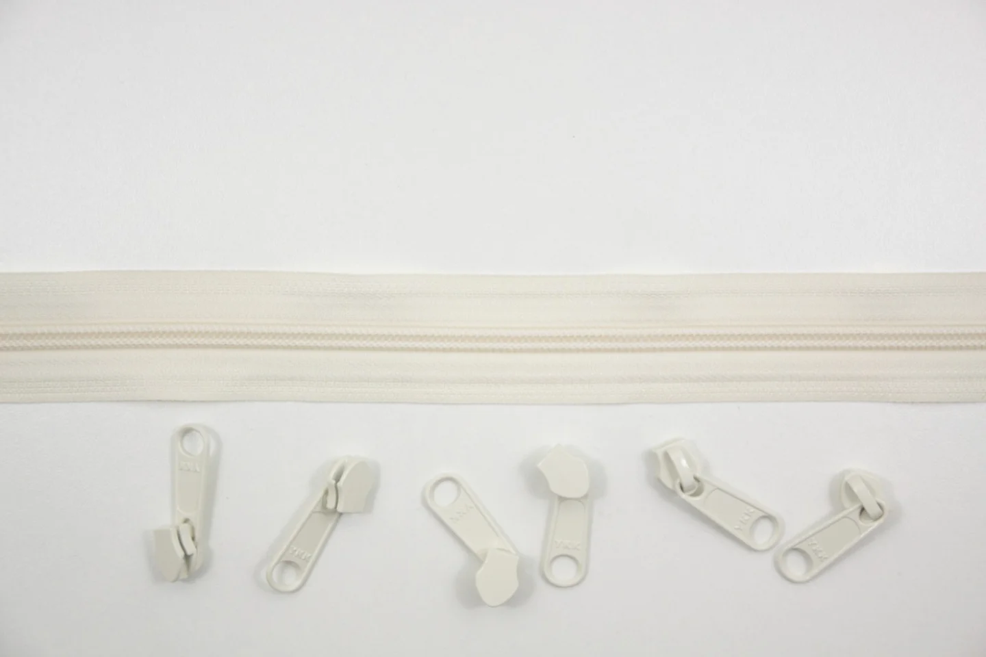 Rits-creme-2 meter lang-6 zippers-large-.