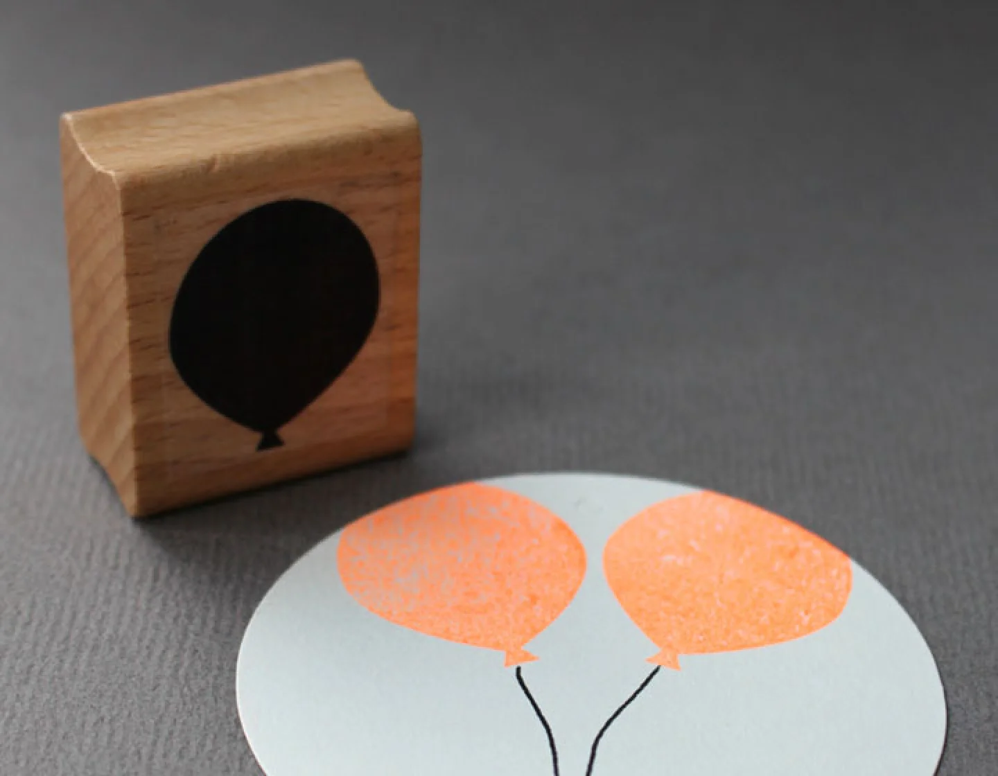 Perlenfischer stempel hout ballon balloo.