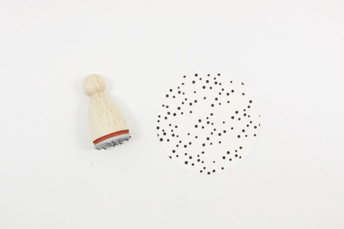 WIT-stempel puntjes perlenfischer-1 dots.