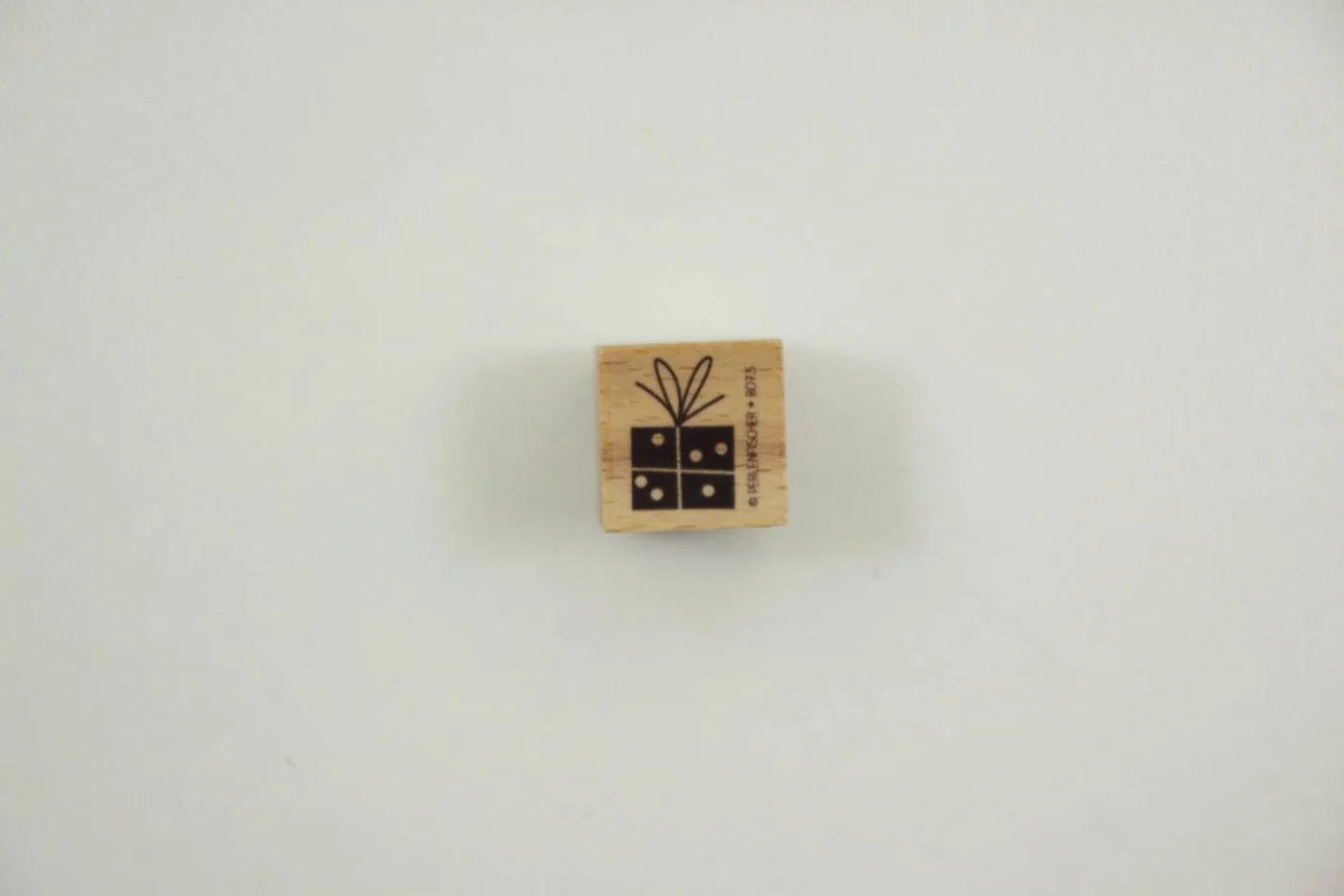 houten stempel kadootje cadeau pakje.