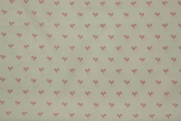 quiltstof-ivoor-klein rood motief-Moda-M