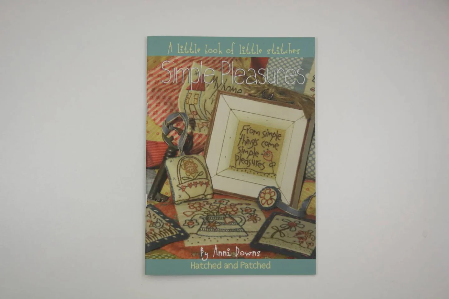 quiltboek stitchey stitches little book.