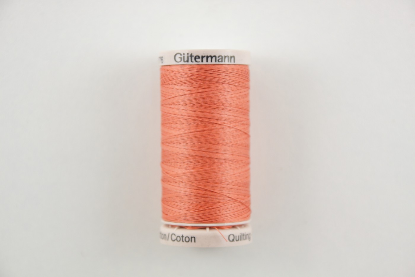 quiltgaren gutermann-donker zalmroze-204