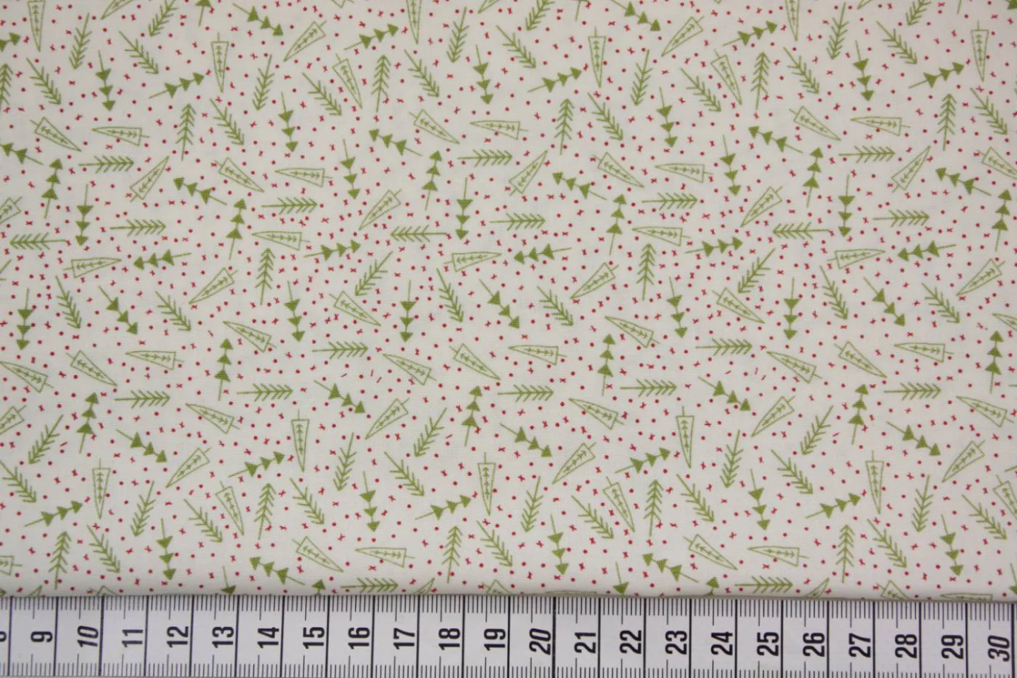 quiltstof-kerst-ivoor-groene kerstboompj.