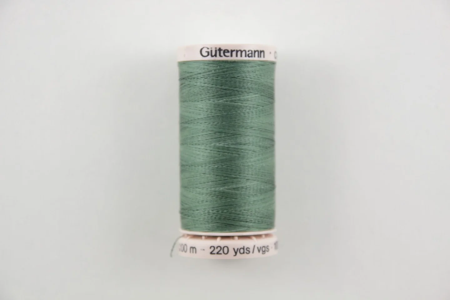 quiltgaren gutermann-mosgroen-8724.