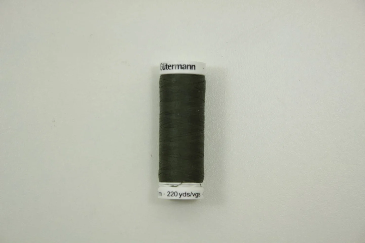 Naaigaren-donker mosgroen-269 gutermann.