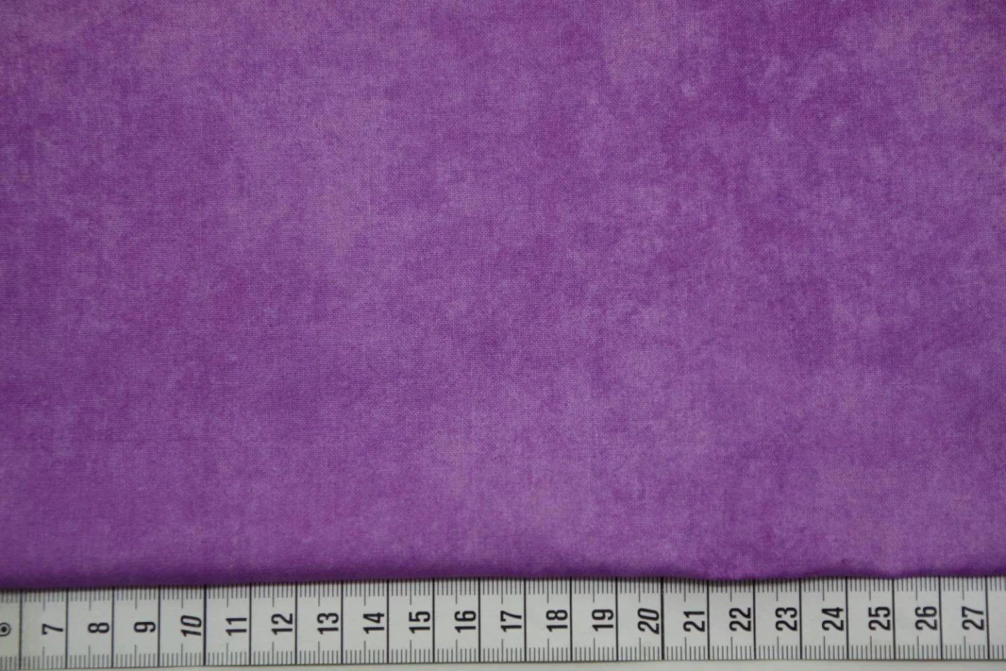 Quiltstof-basisstof-violet-gevlamd-Shado.