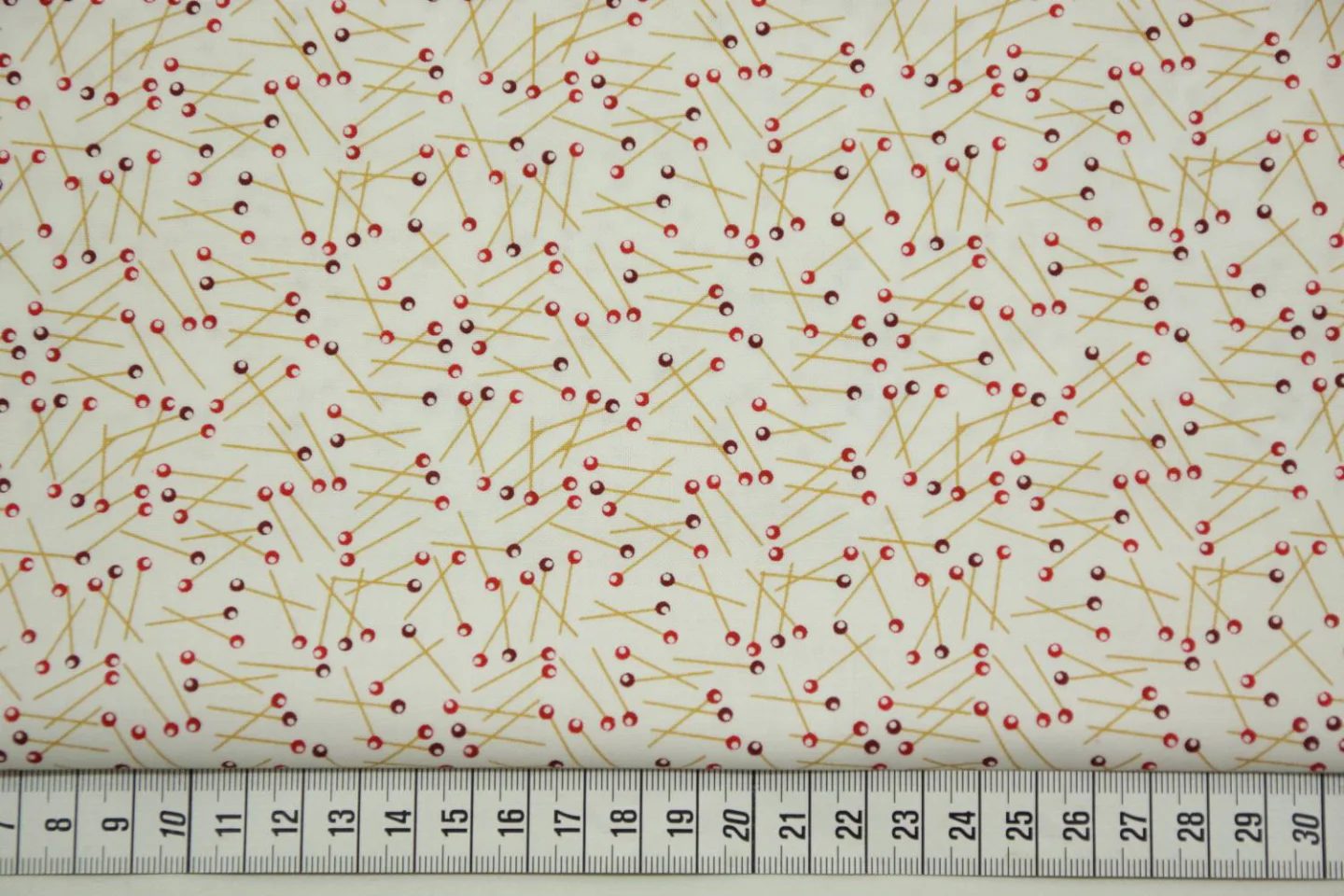 quiltstof-Ivoor-spelden-Henry Glass-Sewi.