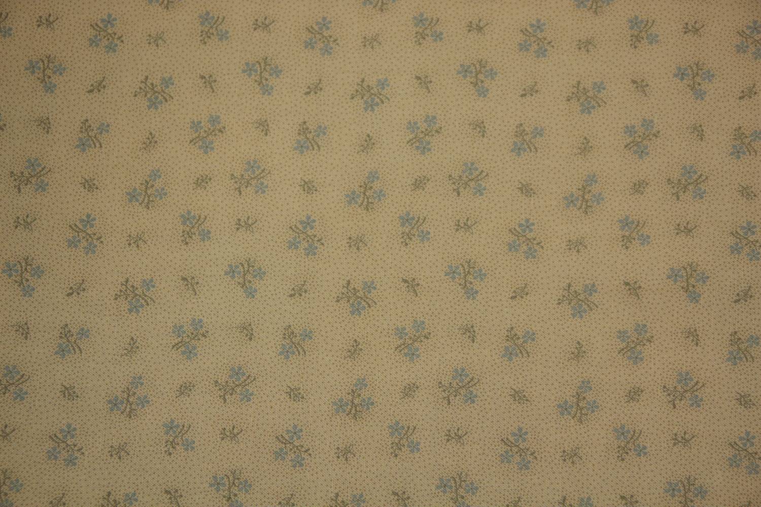 quiltstof-Beige-blauw bloemetje -Marcus