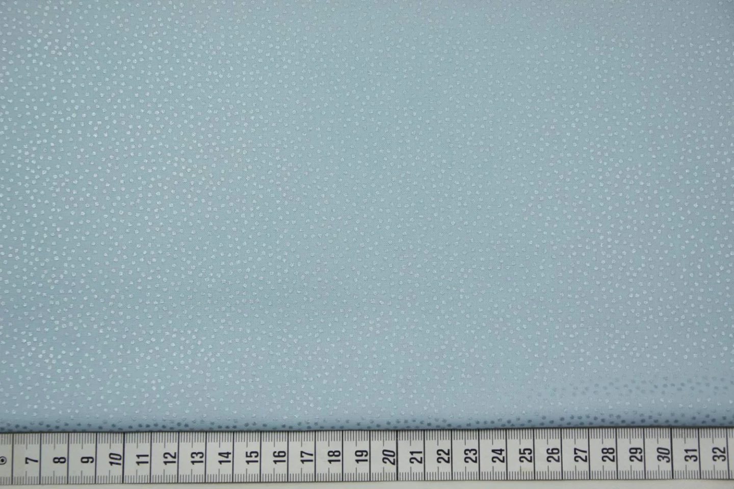 quiltstof-pastellblauw-zacht glanzend st.