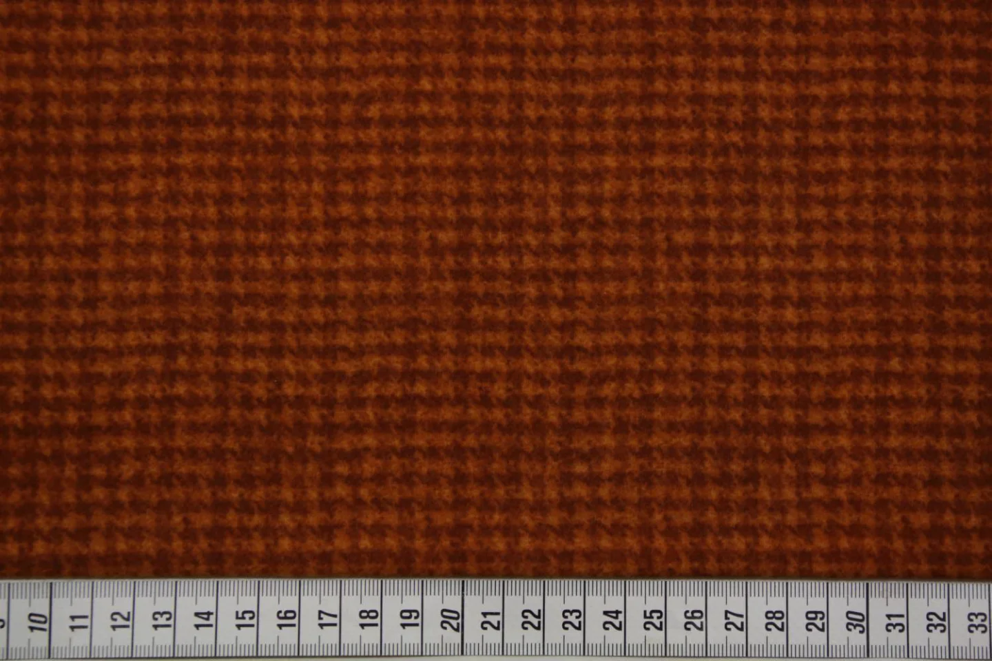 quiltstof-flanel-warm oranje met roest-.
