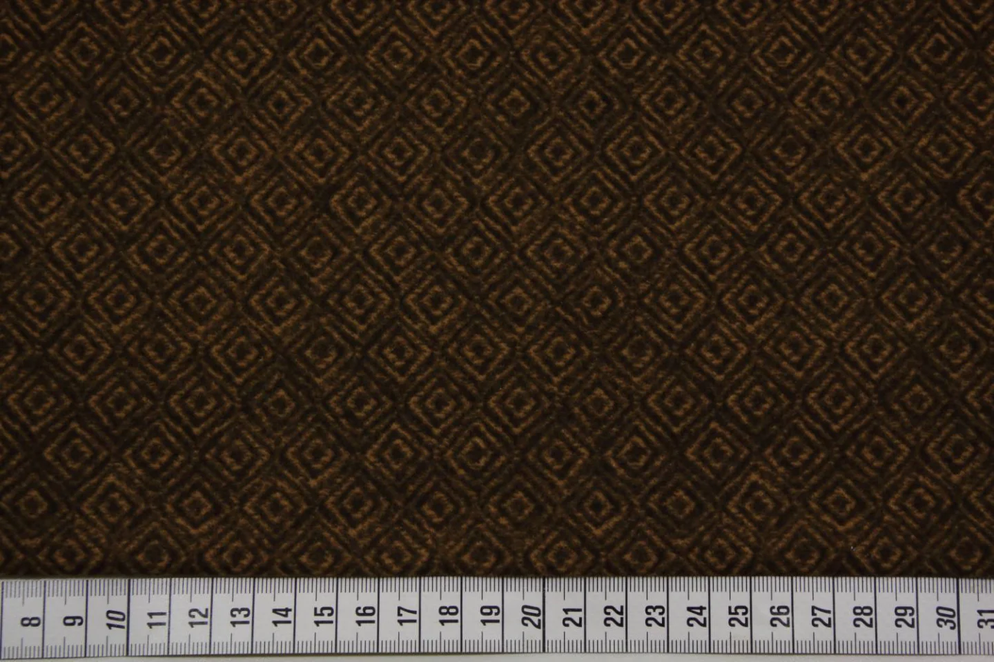 quiltstof-flanel-bruin-schuine blokjes-f.