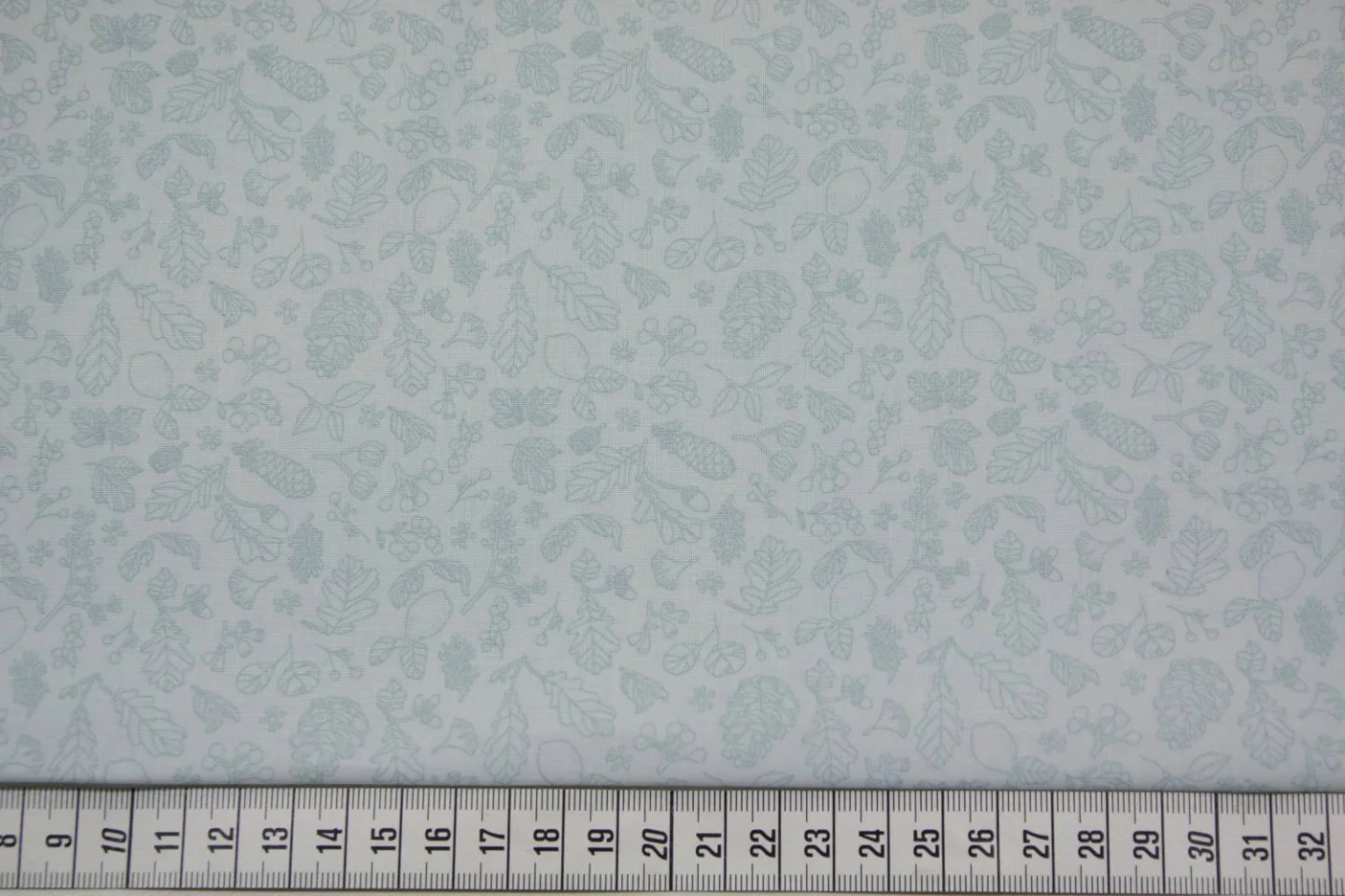 quiltstof-lichtblauw-blauw bladmotief-Po.