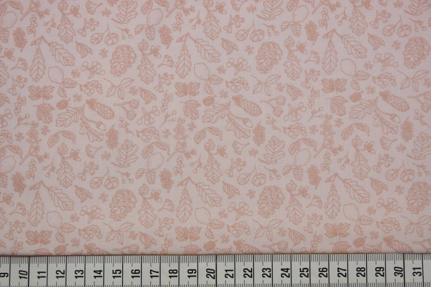 quiltstof-lichtroze-oudroze bladmotief-P.