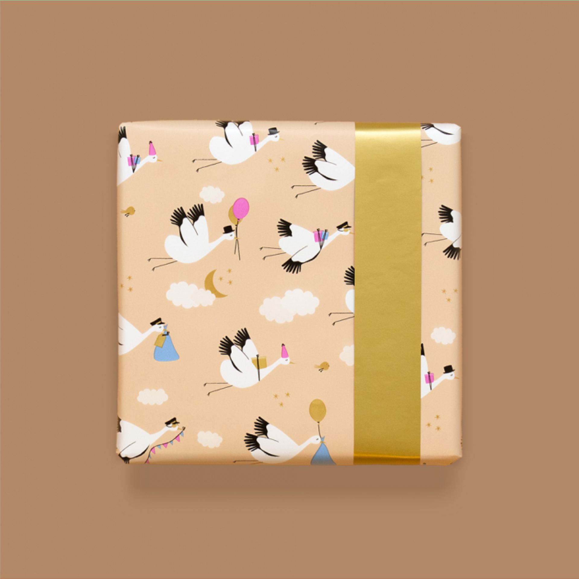 HOP inpakpapier baby bird ooievaar gold