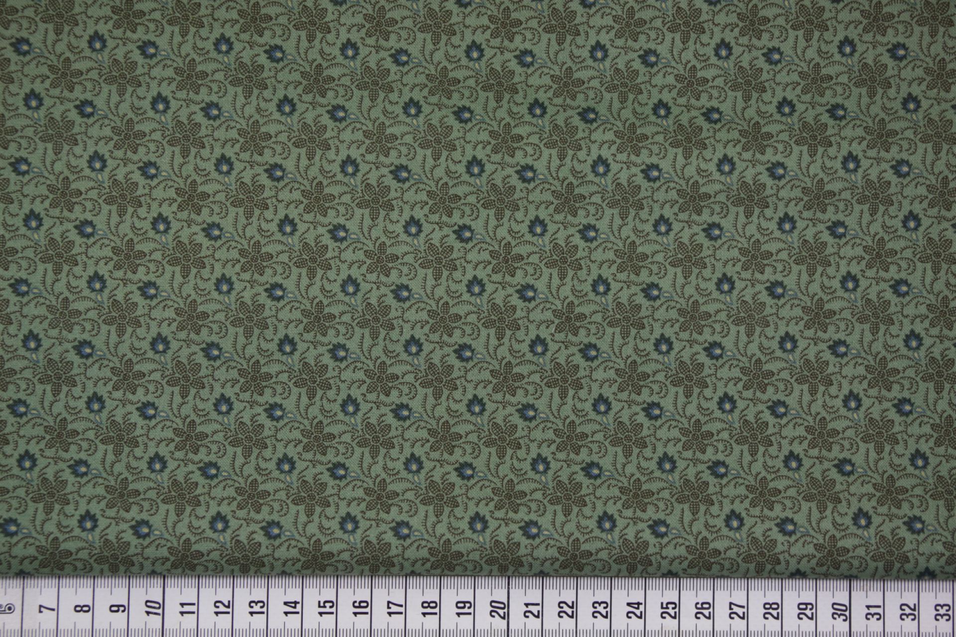 quiltstof-Saliegroen-blauwe blaadjes-Mar