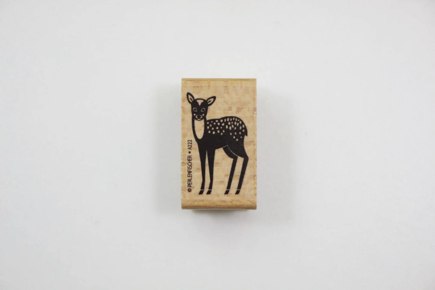 stempel baby hert baby deer winter bosdi.