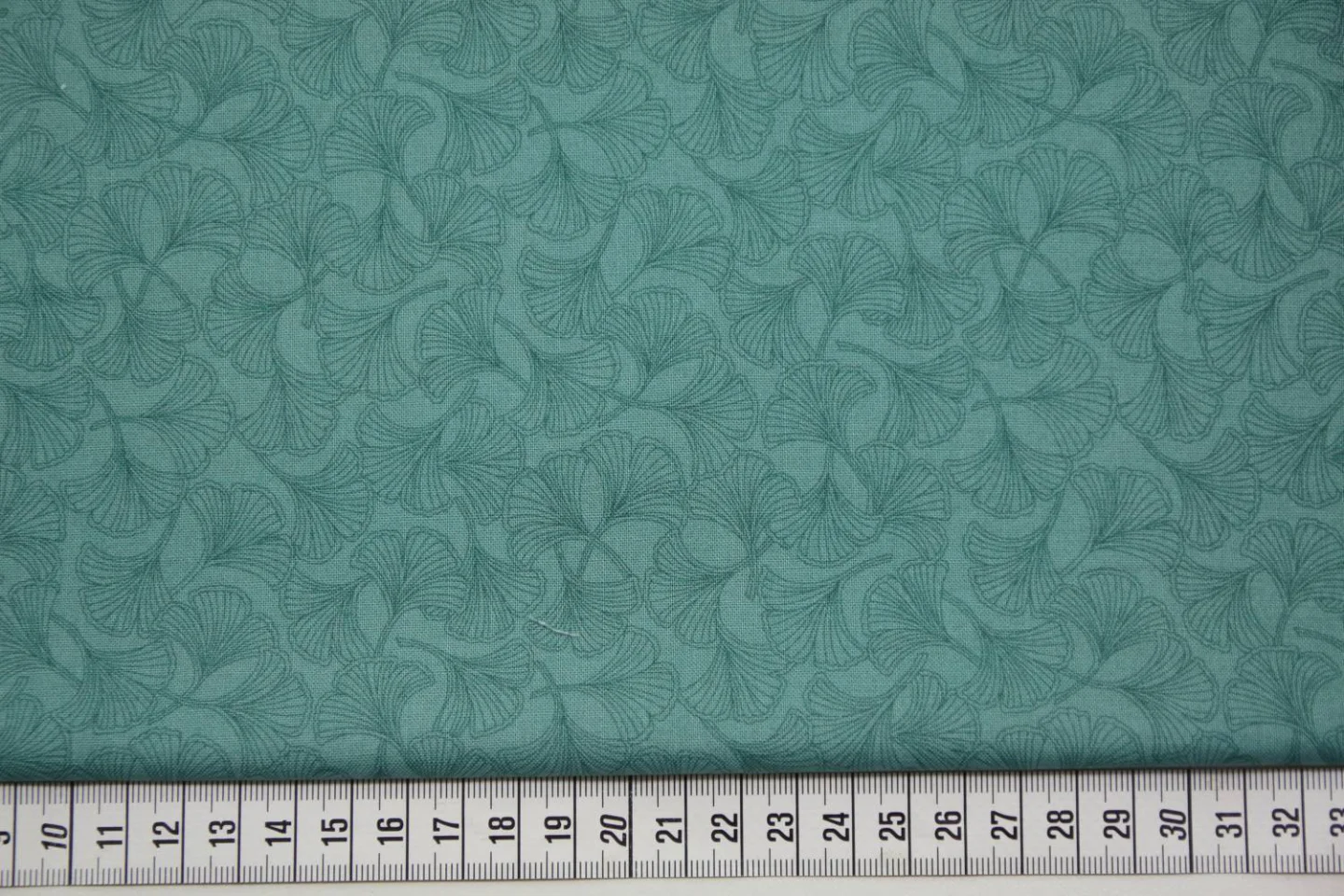 quiltstof-aquagroen-ginkgoblad-Marcus  F.
