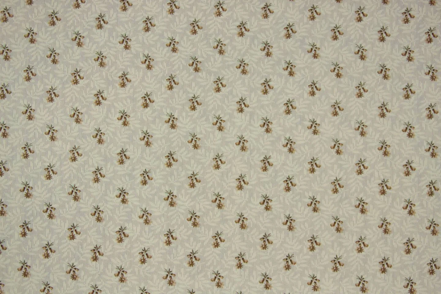quiltstof-ivoor, paars en bruin takje-An.