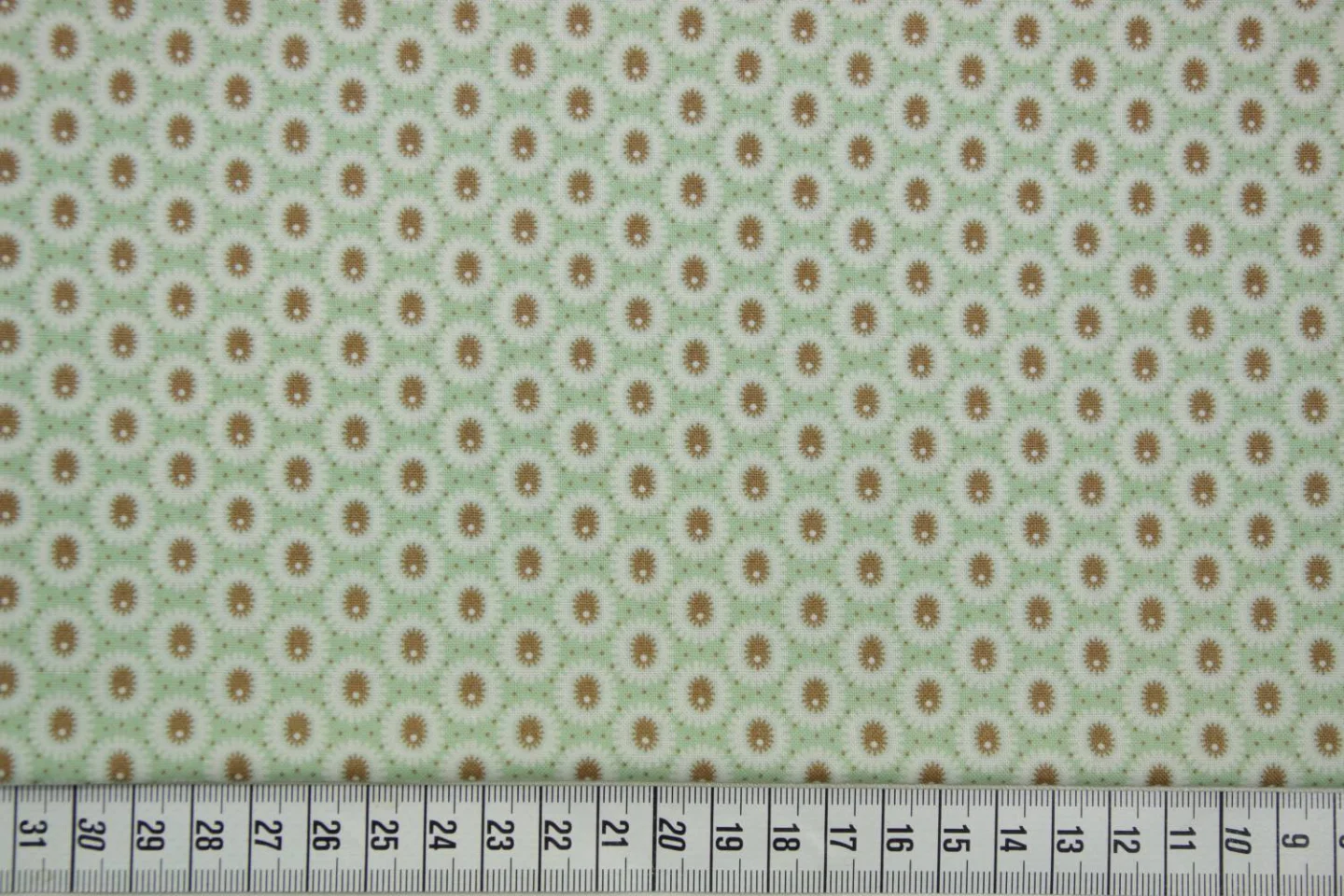 quiltstof-mintgroen met ivoor en bruin m.