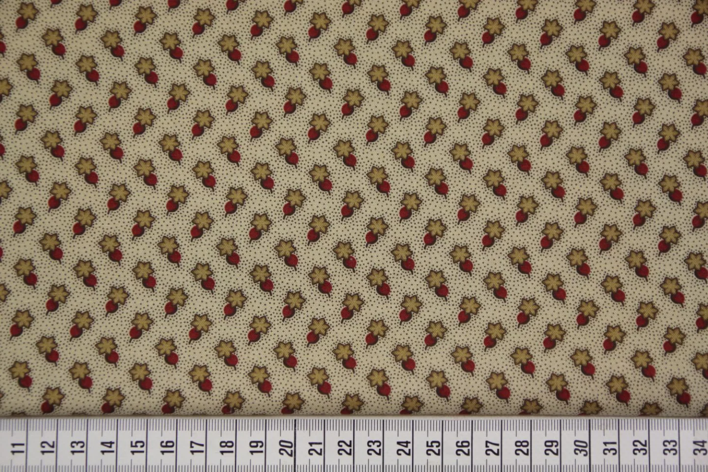 quiltstof-Beige-zand bloemetje op bruine.