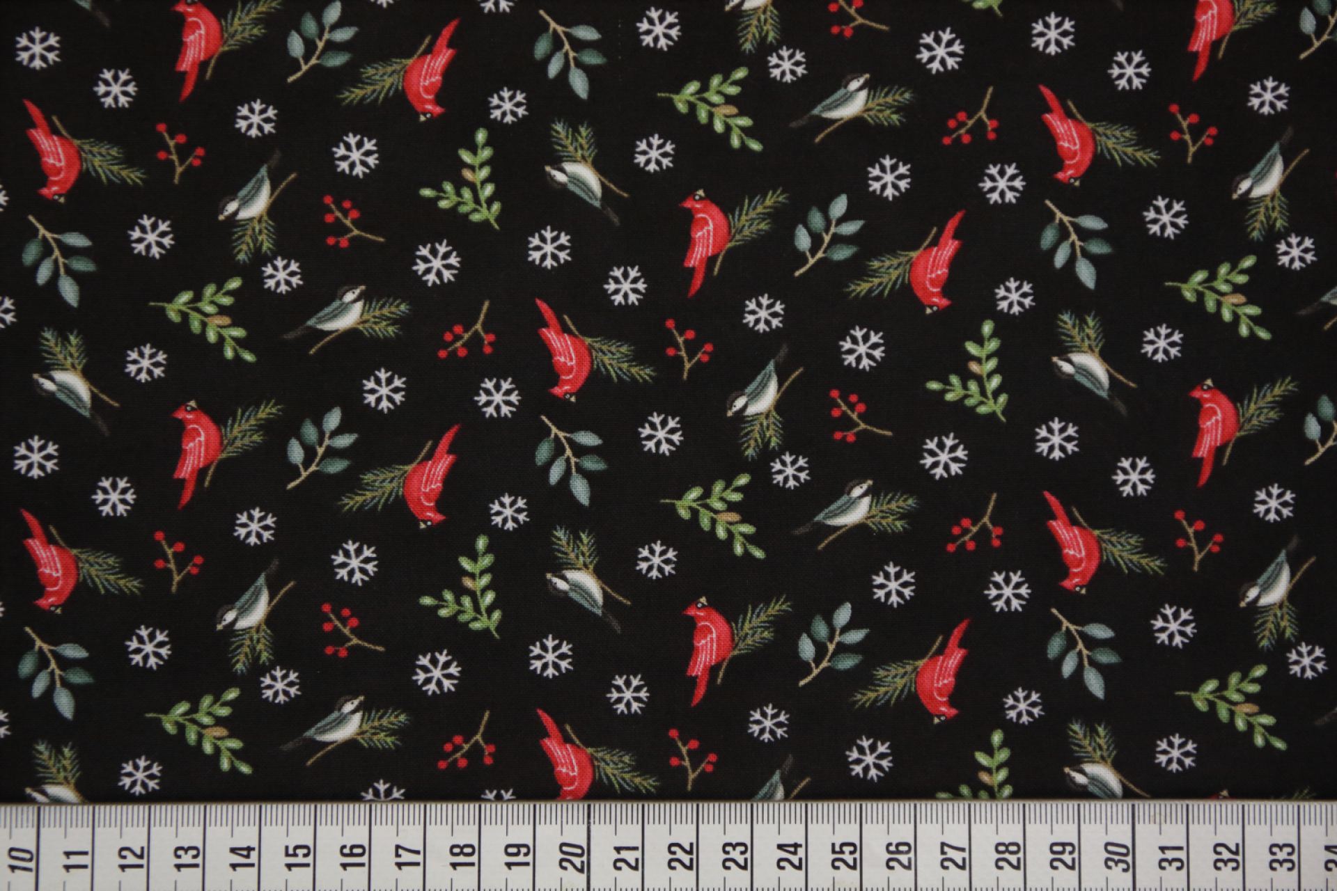 quiltstof-Zwart met vogeltjes en takjes-