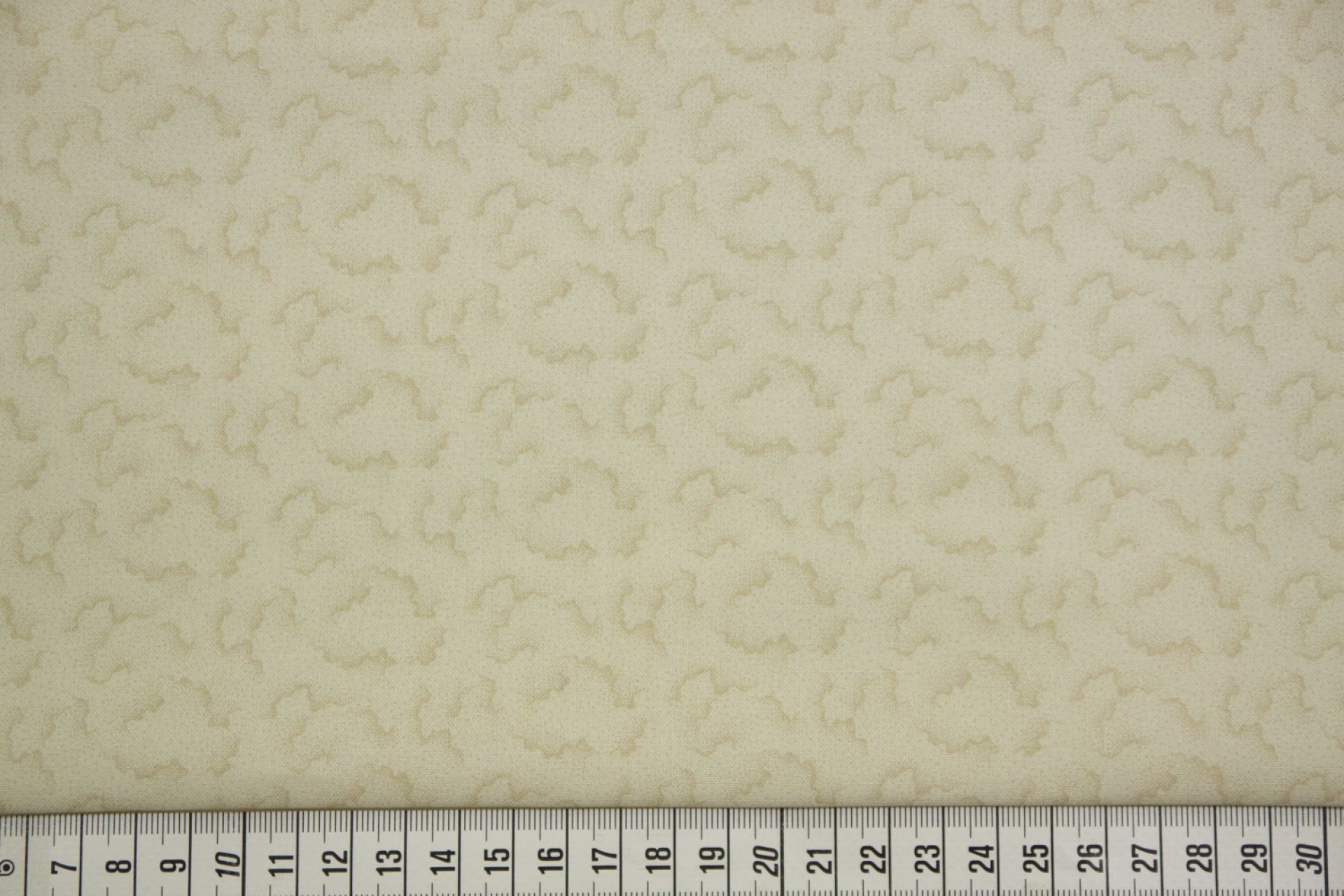 quiltstof-Beige met wolkjes-Marcus Fabri