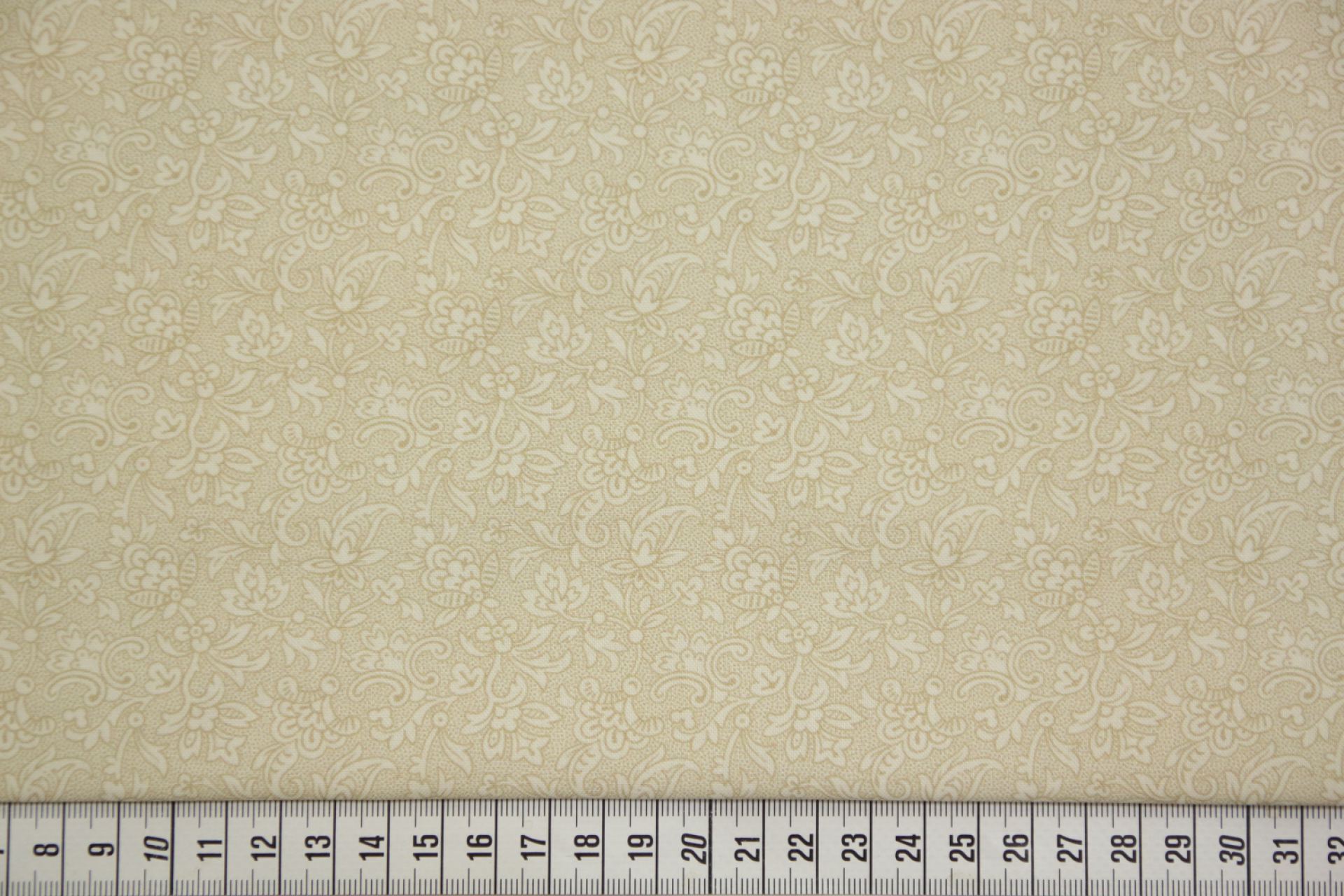 quiltstof-Beige gespikkeld met bloemetje