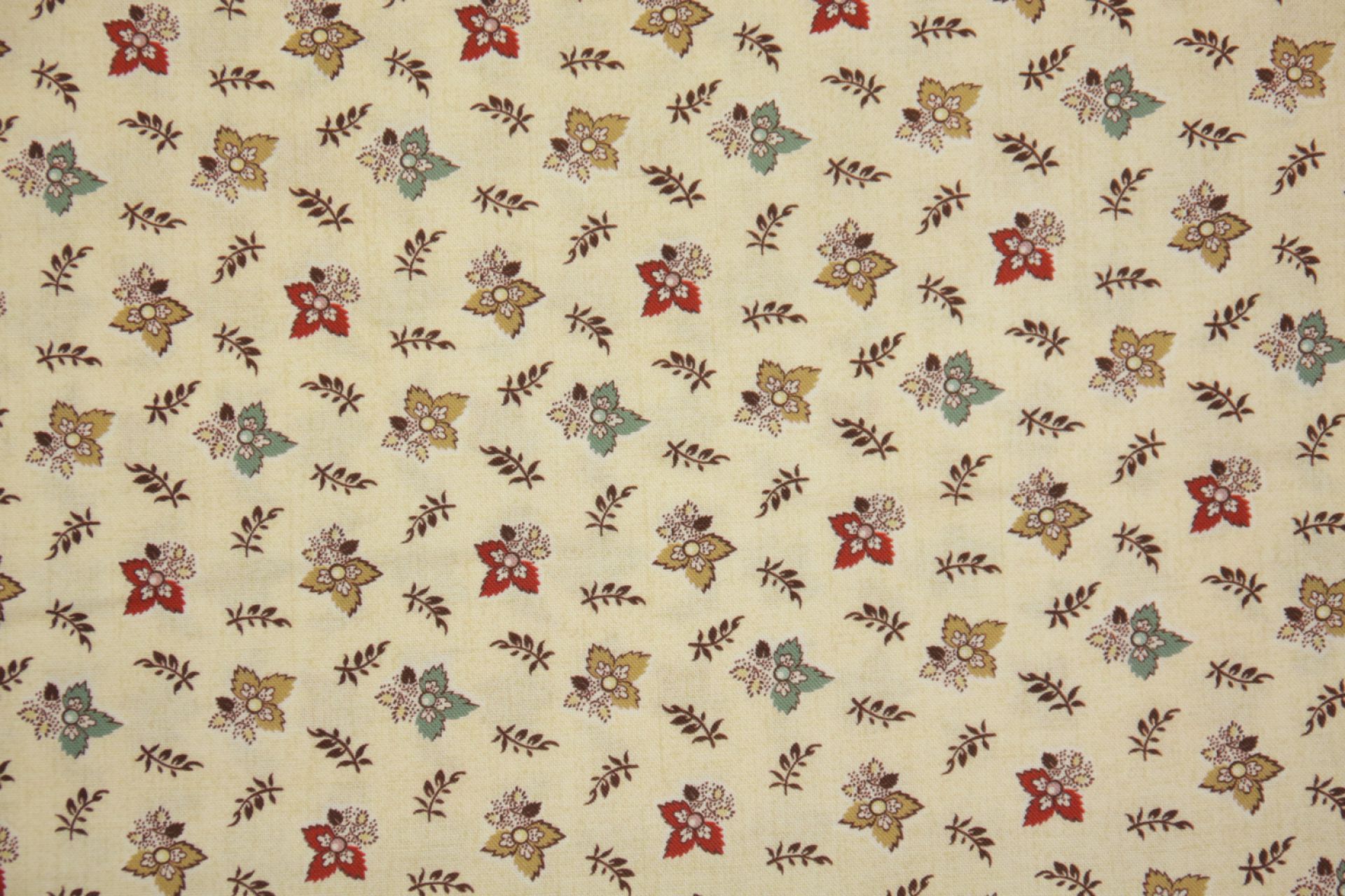quiltstof-Ecru met bloemetjes in rood, z