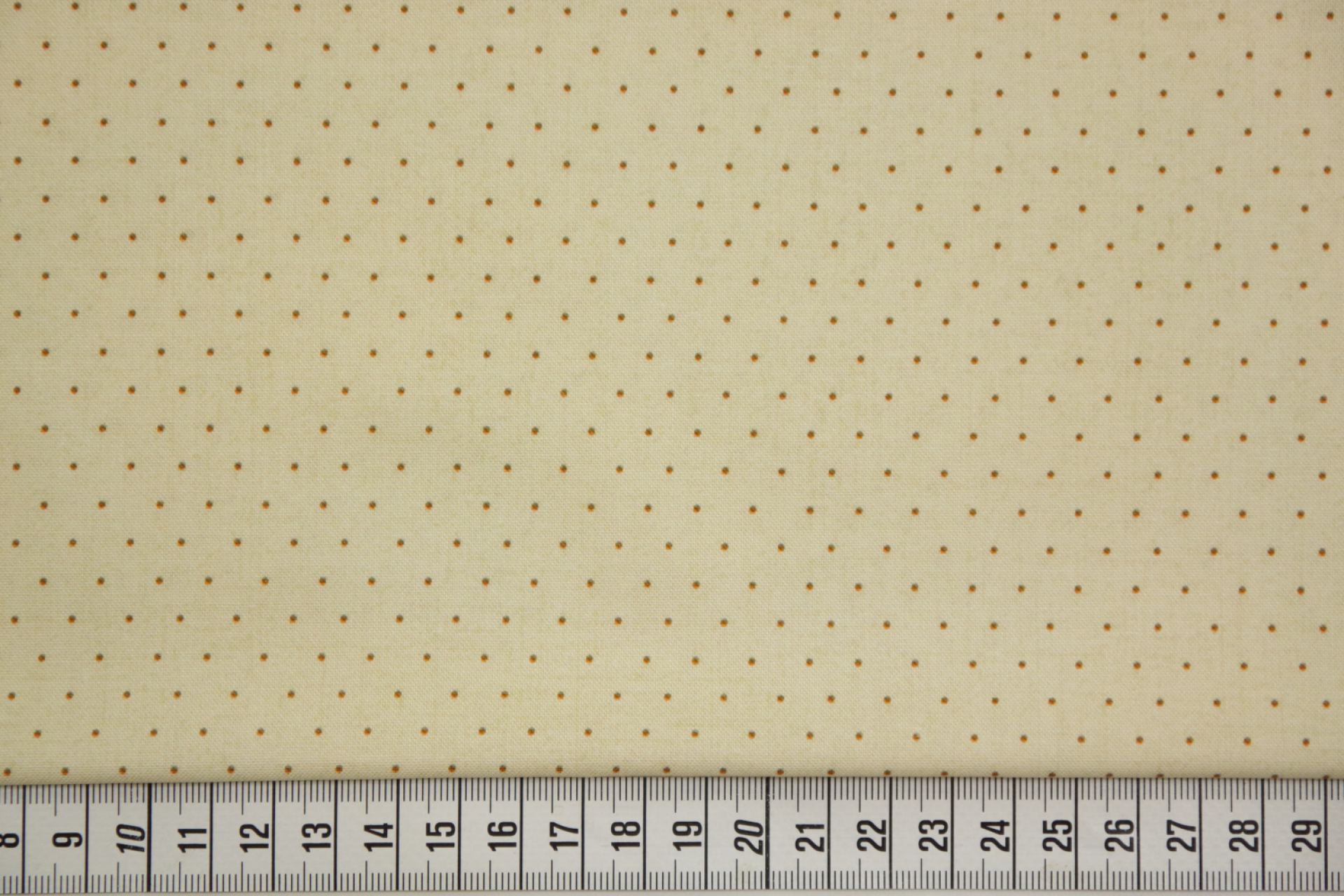 quiltstof-Ecru met roestbruin stipje-Mod