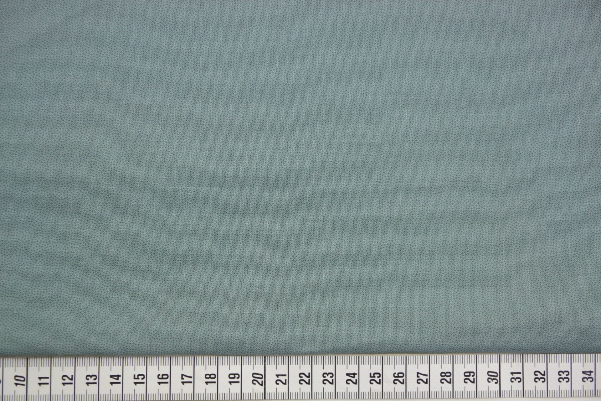 quiltstof-Duifgrijs met blauw stipje-312