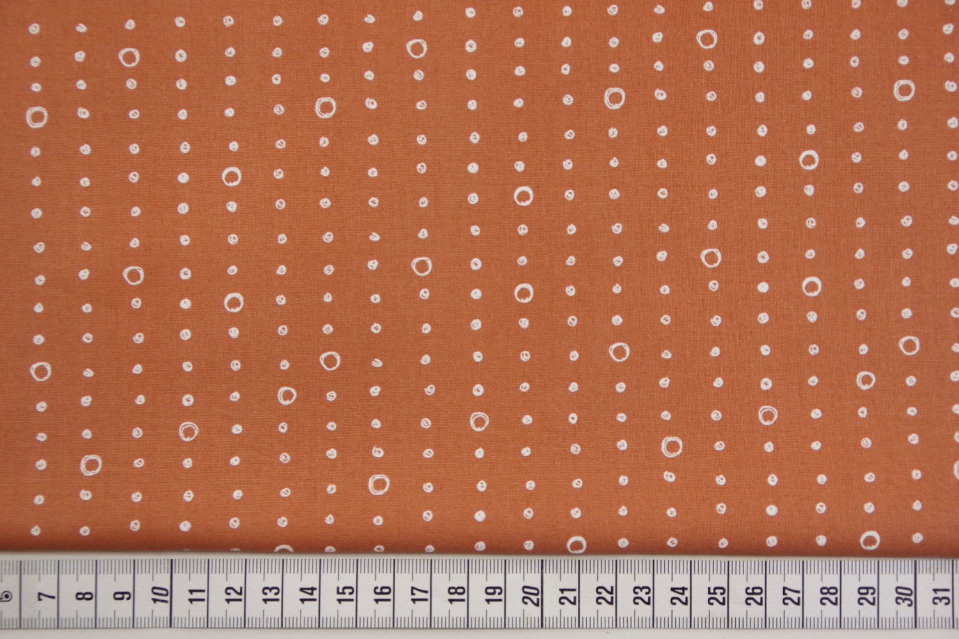 quiltstof-Warm oranje met lijnen in stip