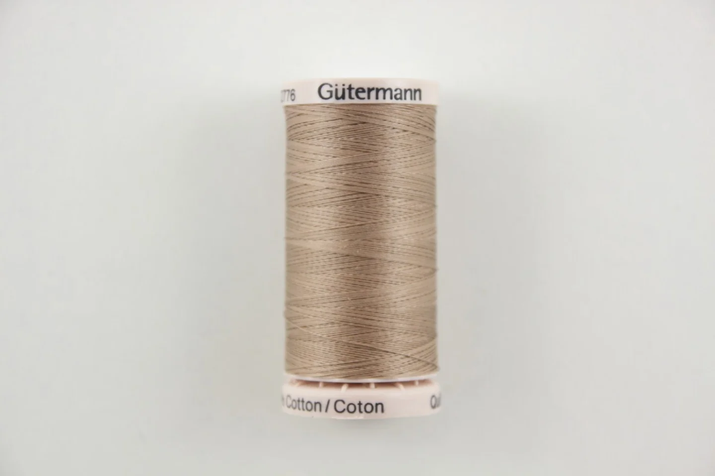 quiltgaren gutermann-taupe-1225.