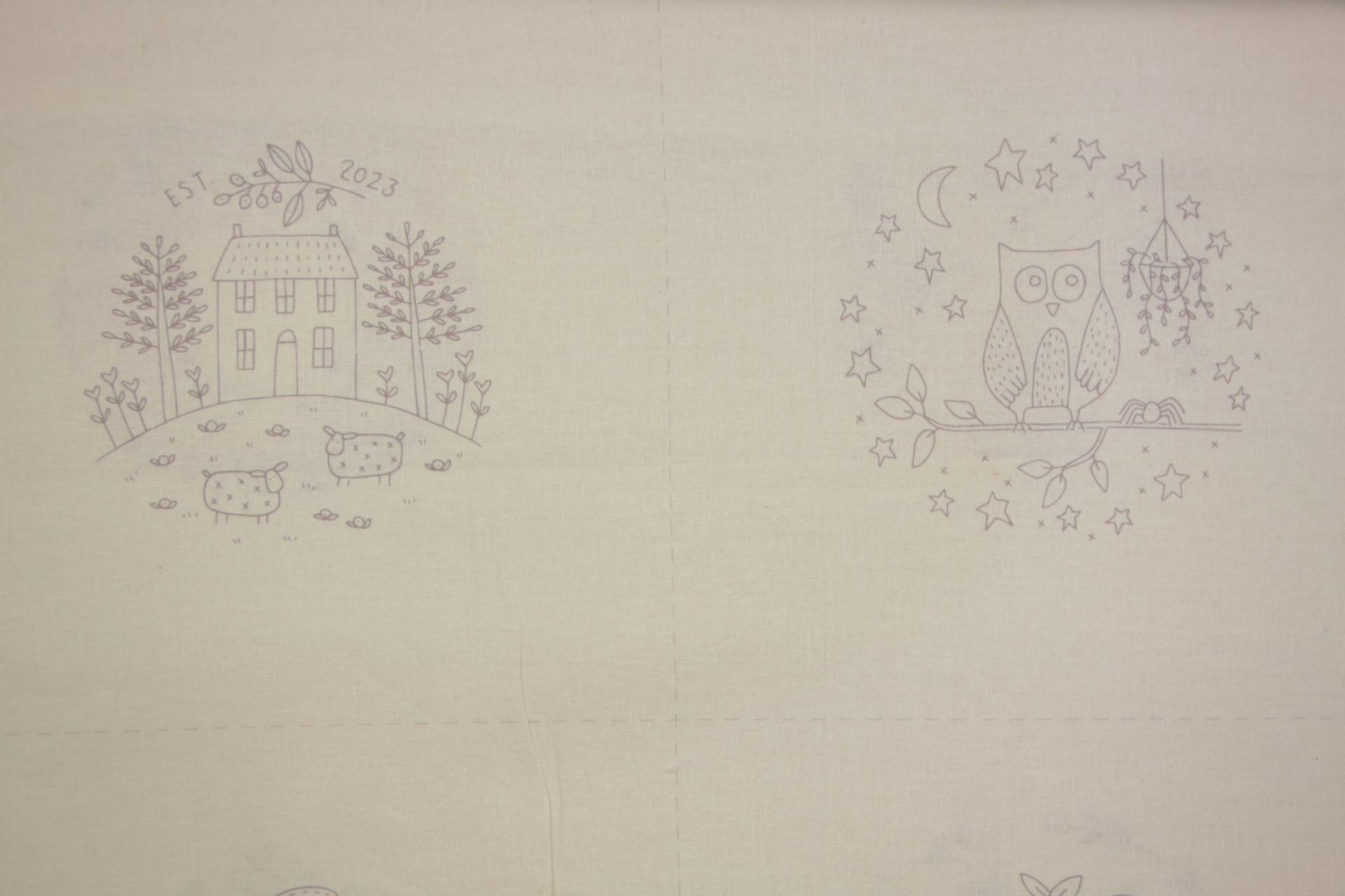 quitstof-stitchery panel-The Birdhouse-N