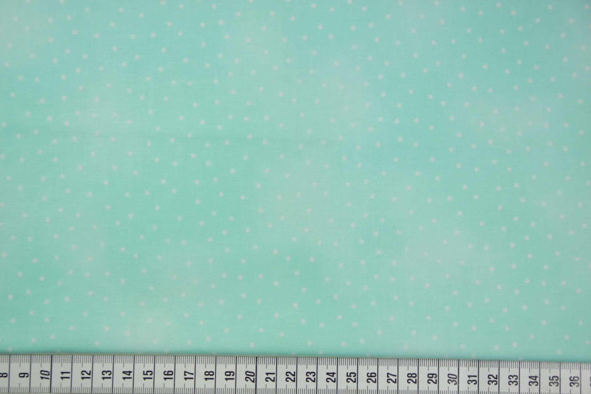 quiltstof-Aqua-witte stipjes-Maywood-Bea