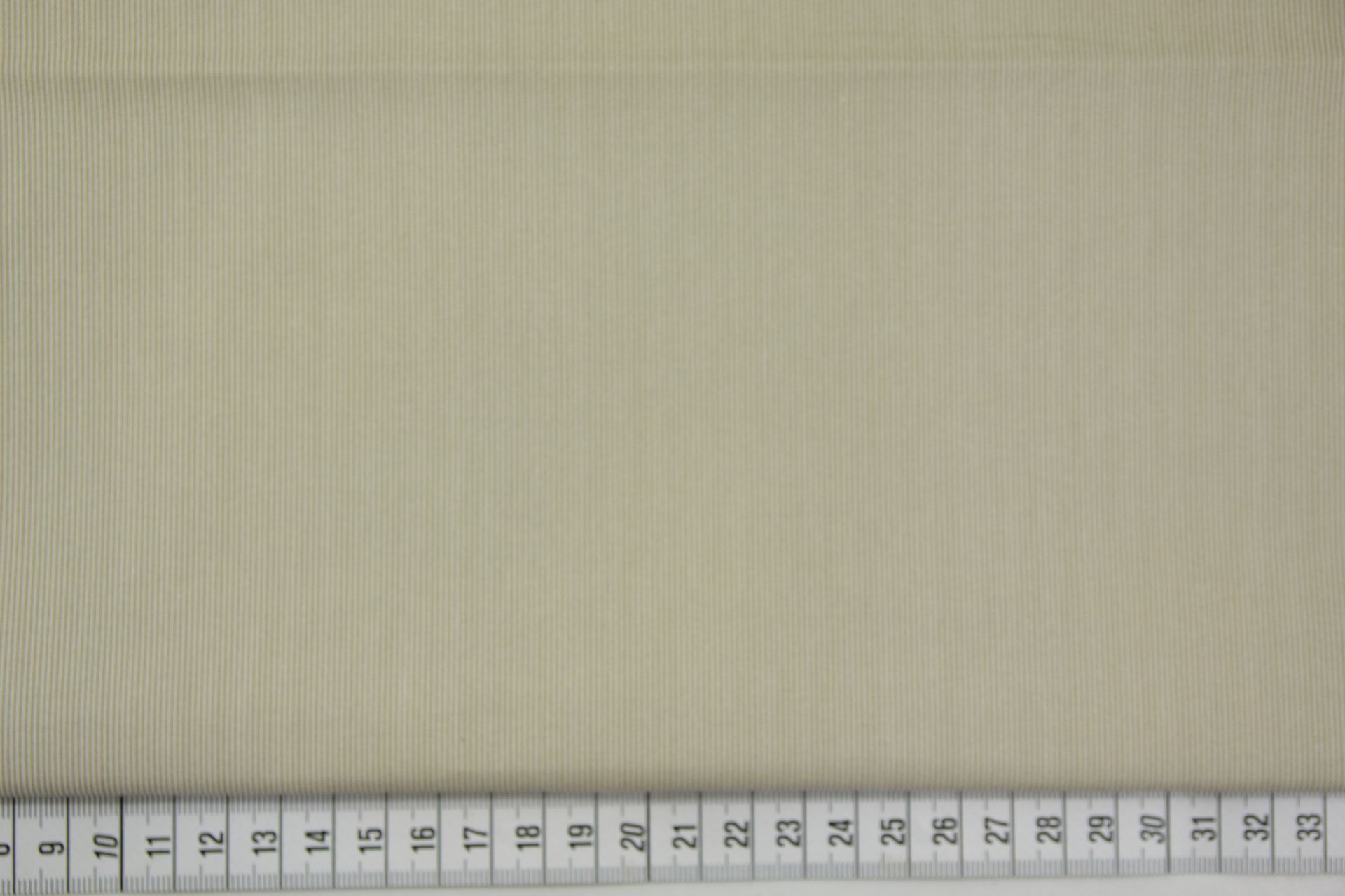 quiltstof-Ivoor met taupe streepje-Moda-