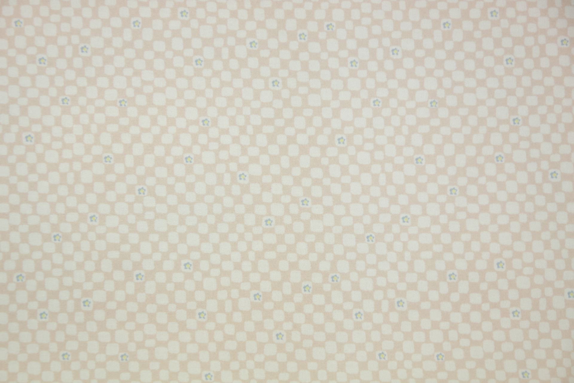 quiltstof-Ivoor met oudroze blokjes-Devo